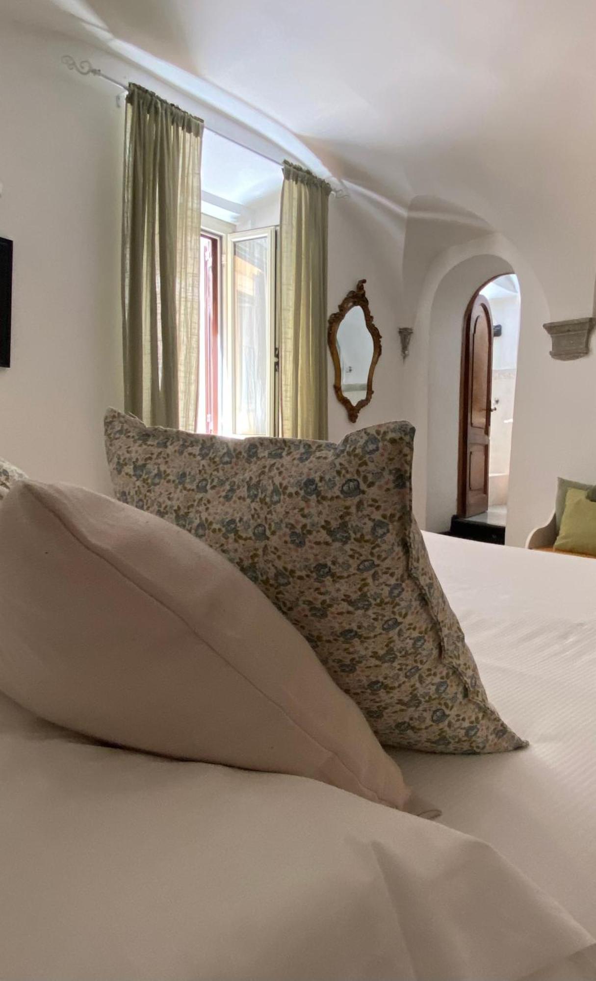 The Old Town Apartment Rom